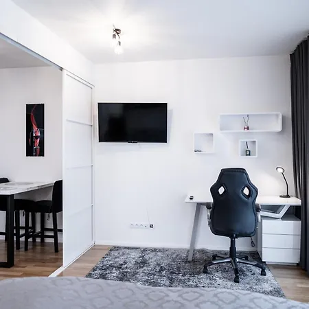 Luxury Centre * Prague